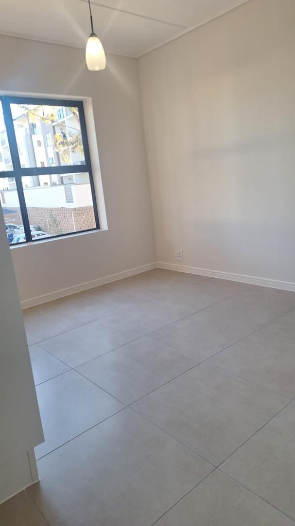 1 Bedroom Property for Sale in Cape Farms Western Cape